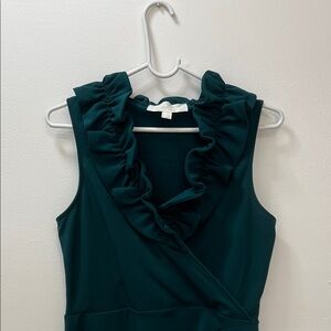 Elegant Sleeveless Ruffle Dress - Deep Green